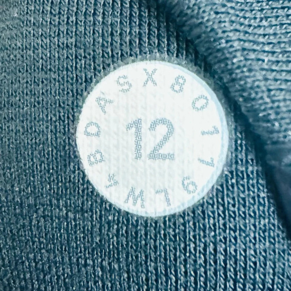 Lululemon black shiny neoprene half zip jacket with joey pocket size 12 - Picture 9 of 10